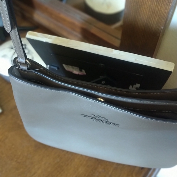 Coach Brown Shoulder Bag - Picture 8 of 9